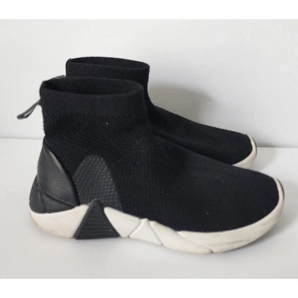 Mark Nason A-Line Daze Skechers Black Slip On Sneakers size 5.5 High Top